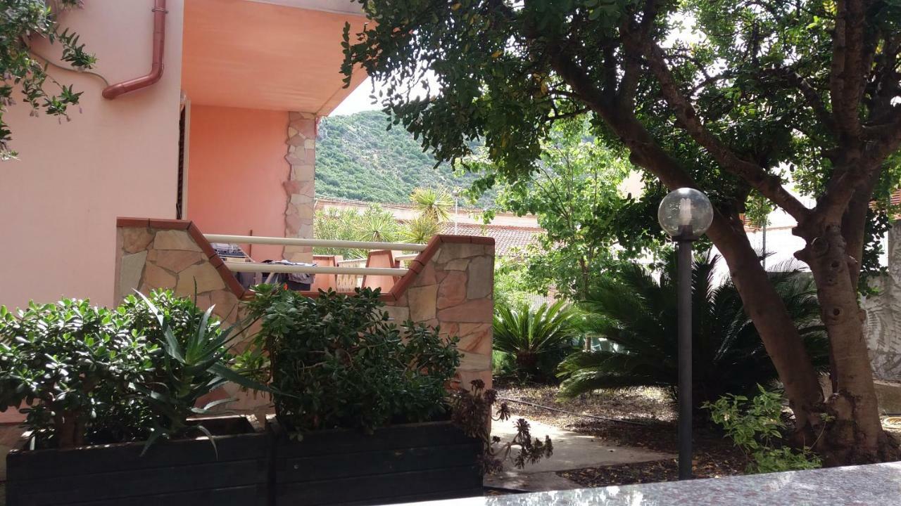 Villa Mary Fluminimaggiore Exterior photo